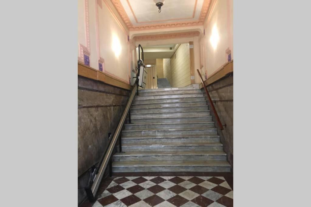 Apartamento Donostia, a pocos pasos de la playa de la Concha. San Sebastián Exterior foto